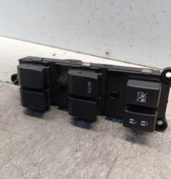 Interrupteur de leve vitre avant gauche SUZUKI SWIFT 5