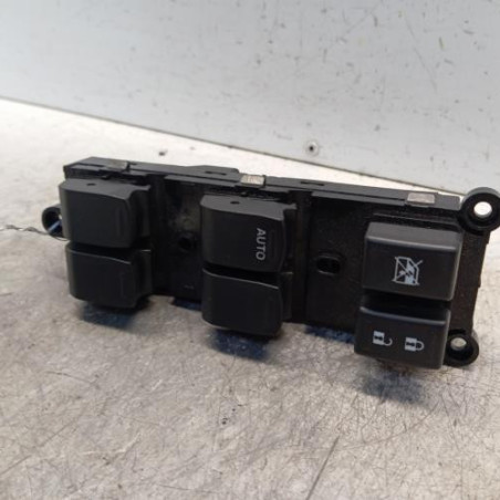 Interrupteur de leve vitre avant gauche SUZUKI SWIFT 5