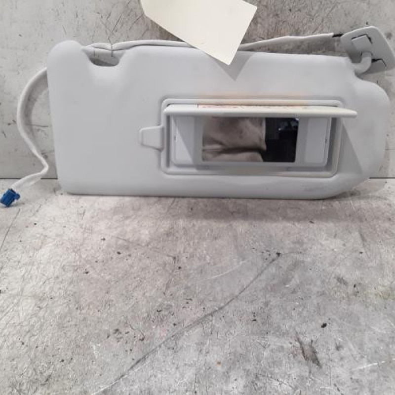 Pare soleil droit PEUGEOT 5008 2