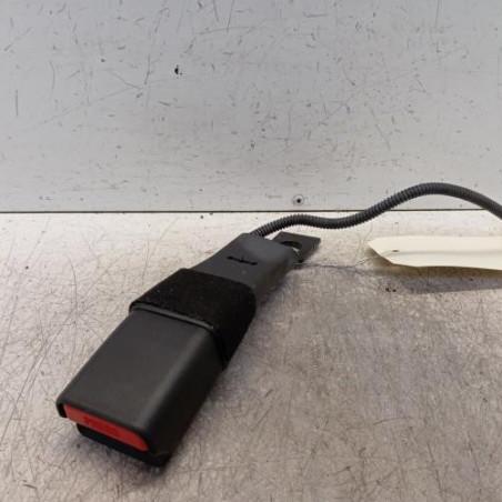 Attache ceinture avant droit SUZUKI SWIFT 5 Photo n°1