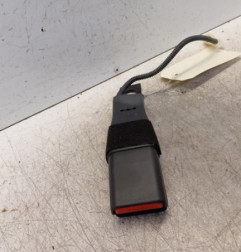 Attache ceinture avant droit SUZUKI SWIFT 5