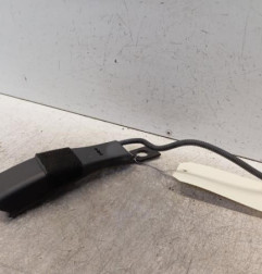 Attache ceinture avant droit SUZUKI SWIFT 5 Photo n°3