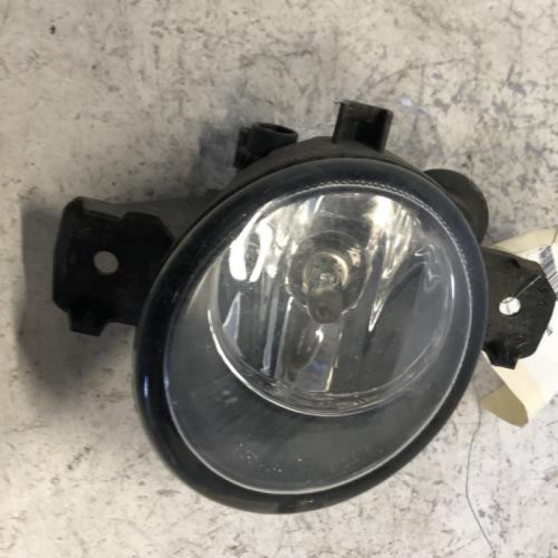 Anti brouillard droit (feux) RENAULT CLIO 2 Anti brouillard droit (feux) RENAULT CLIO 2