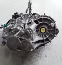 Boite de vitesses RENAULT CLIO 5 Photo n°3