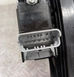 Leve vitre electrique arriere droit PEUGEOT 208 2 Photo n°3