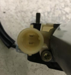 Leve vitre electrique avant gauche RENAULT CLIO 2