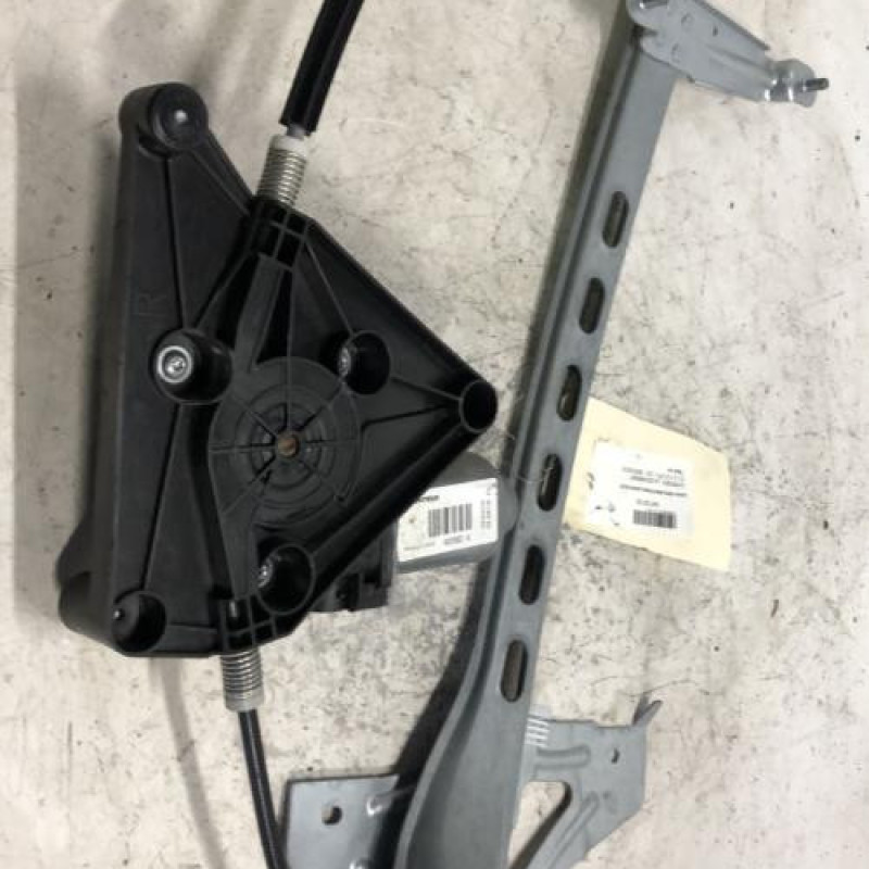 Leve vitre electrique avant droit CITROEN C1 2