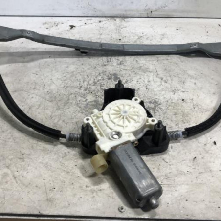 Leve vitre electrique avant gauche RENAULT CLIO 2 Photo n°1