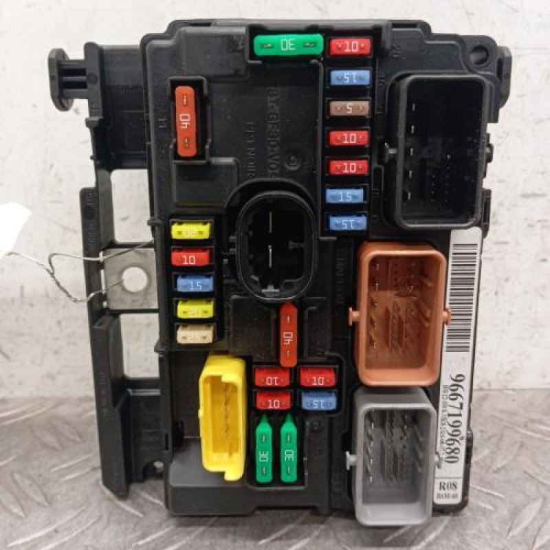 Boitier servitude moteur (BSM) CITROEN C3 2 Boitier servitude moteur (BSM) CITROEN C3 2