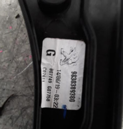 Leve vitre electrique avant gauche PEUGEOT 5008 2 Photo n°4