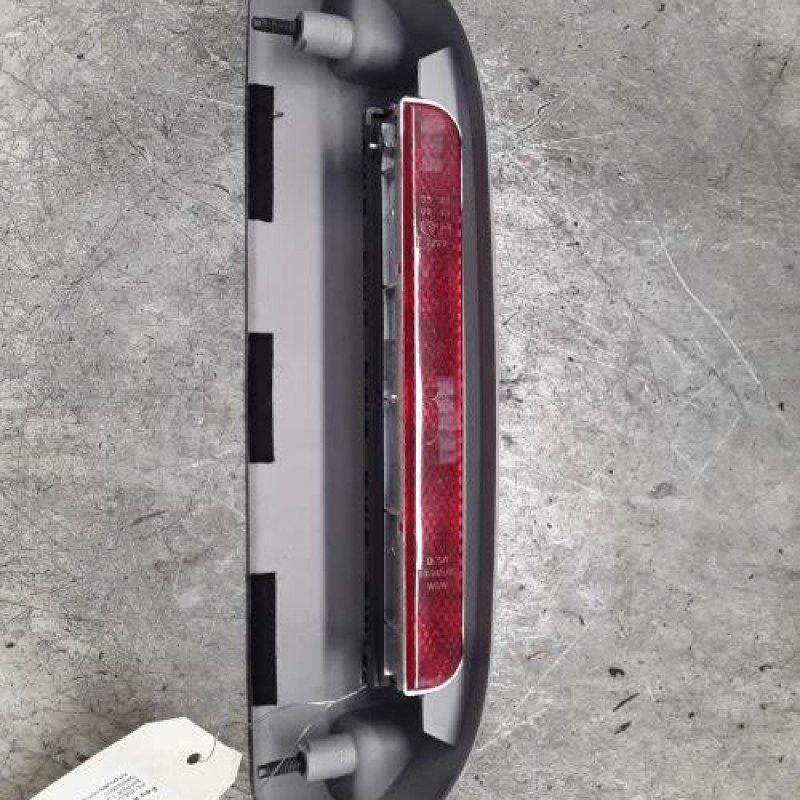 Feu arriere stop central PEUGEOT BIPPER Feu arriere stop central PEUGEOT BIPPER