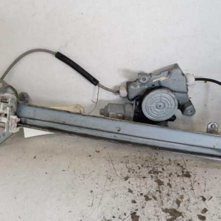 Leve vitre electrique avant droit NISSAN JUKE 1