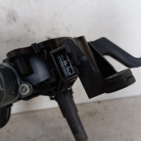 Moteur essuie glace arriere OPEL CORSA E