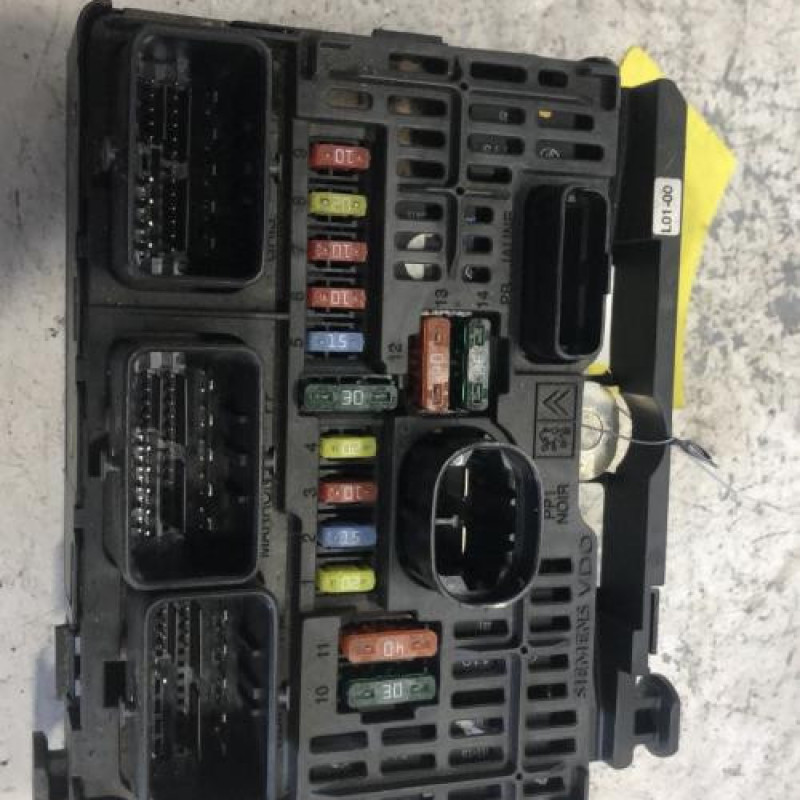 Boitier servitude moteur (BSM) PEUGEOT 407 Boitier servitude moteur (BSM) PEUGEOT 407