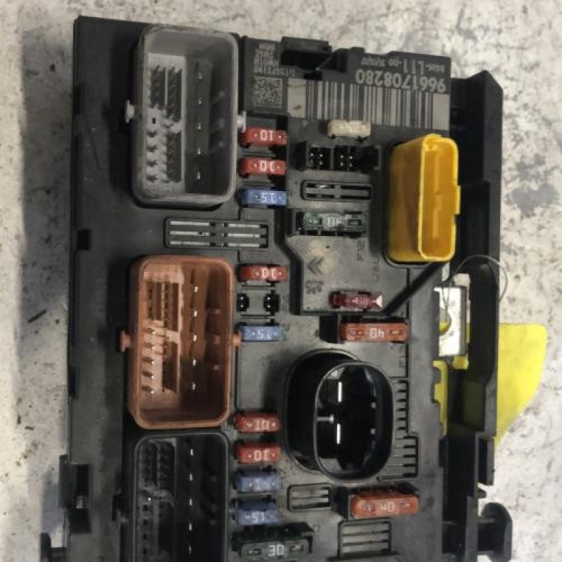 Boitier servitude moteur (BSM) PEUGEOT 207