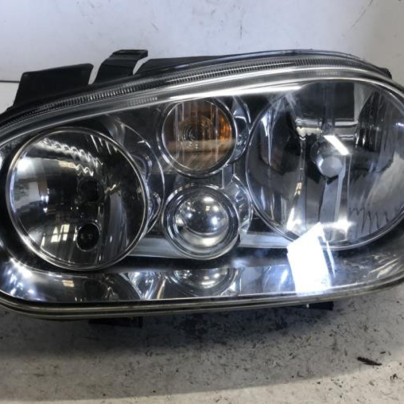 Optique avant principal gauche (feux)(phare) VOLKSWAGEN GOLF 4