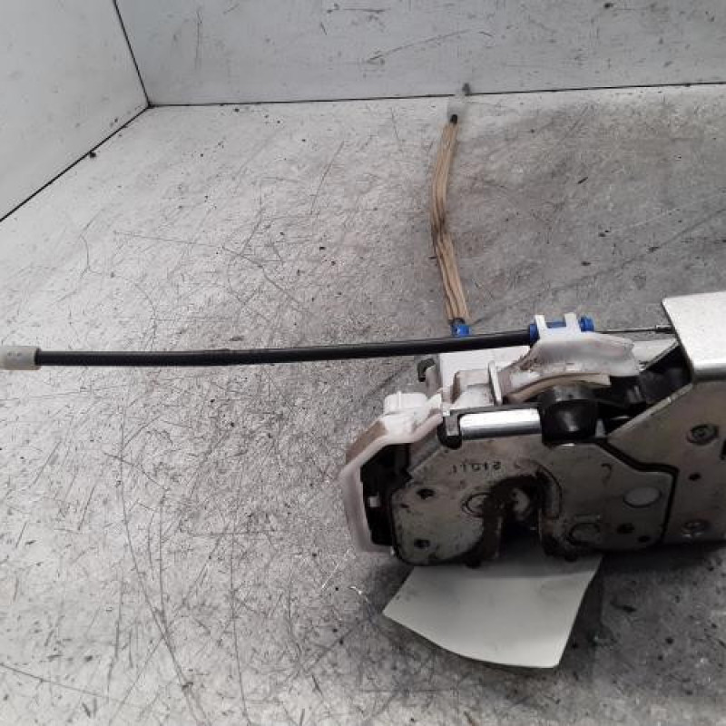 Serrure avant droit FIAT DOBLO 2