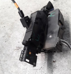 Serrure avant gauche PEUGEOT 207