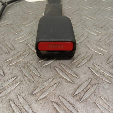 Attache ceinture avant droit NISSAN NAVARA NP300 Photo n°1