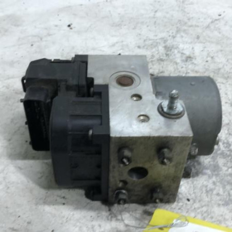 Bloc ABS (freins anti-blocage) TOYOTA COROLLA 10