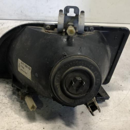 Optique avant principal droit (feux)(phare) FORD FIESTA 3