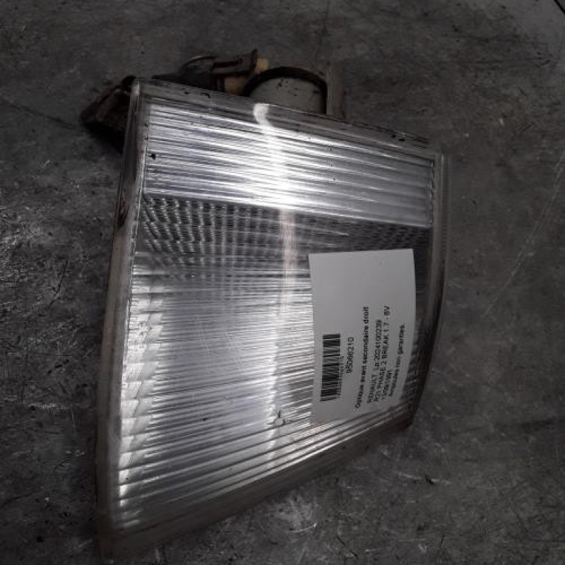 Optique avant secondaire droit (feux)(clignotant) RENAULT R21