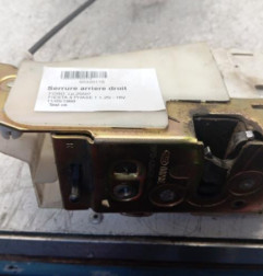 Serrure arriere droit FORD FIESTA 4 Photo n°4