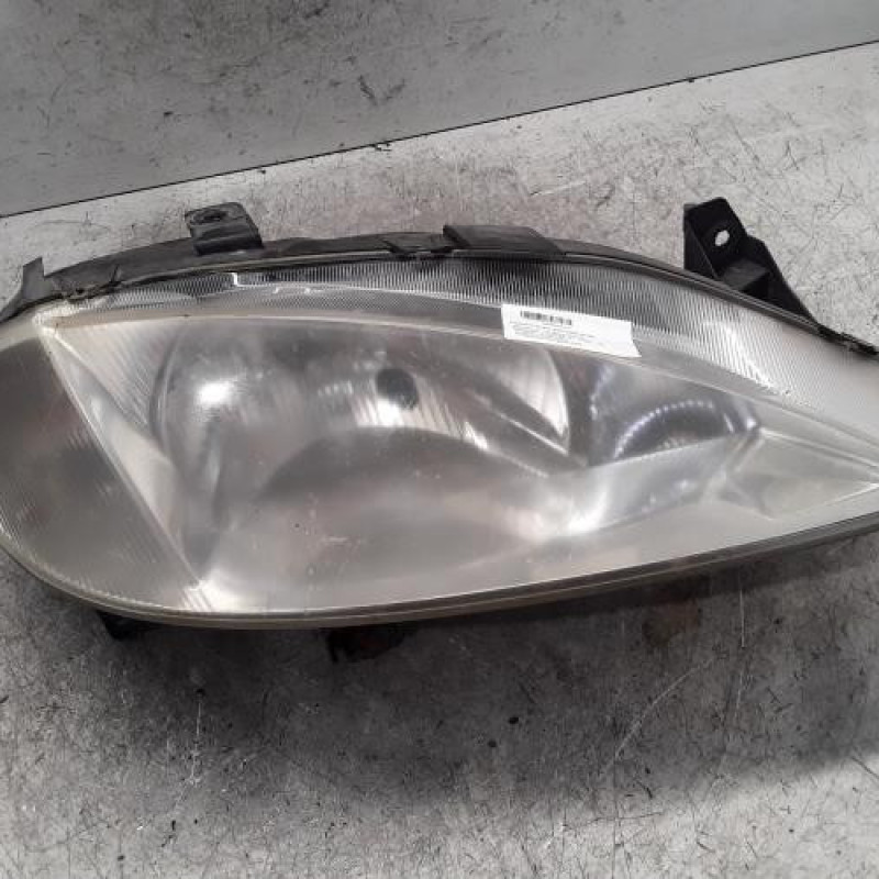 Optique avant principal droit (feux)(phare) RENAULT MEGANE 1