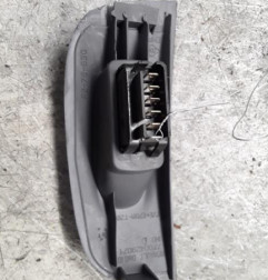 Interrupteur de leve vitre avant droit RENAULT MEGANE 1