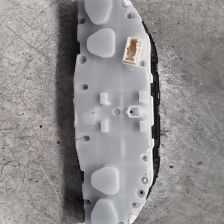 Compteur PEUGEOT 2008 1