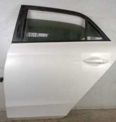 Porte arriere gauche HYUNDAI I 20 3 Photo n°1