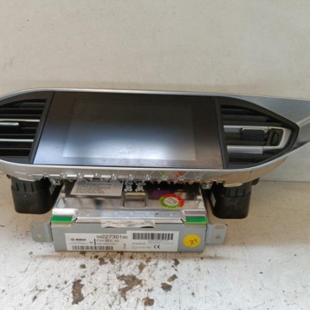 Ecran GPS PEUGEOT 308 2 Photo n°1
