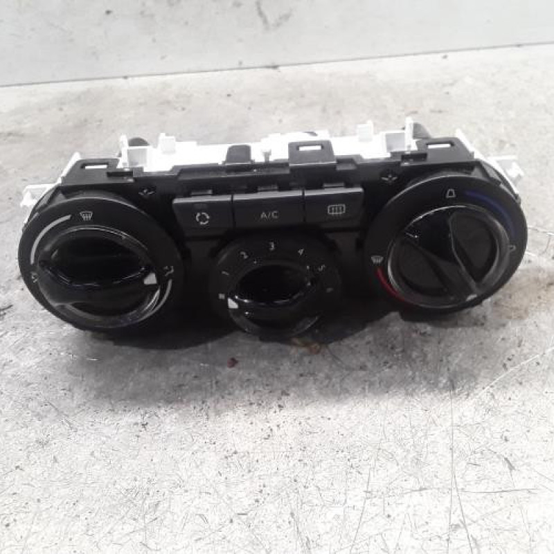 Commande chauffage PEUGEOT 2008 1