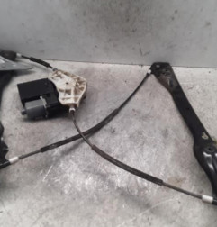 Leve vitre electrique avant gauche VOLKSWAGEN PASSAT 6 Photo n°3
