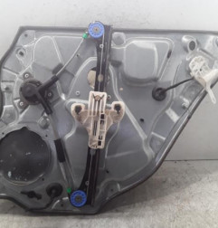 Leve vitre electrique avant gauche VOLKSWAGEN POLO 4