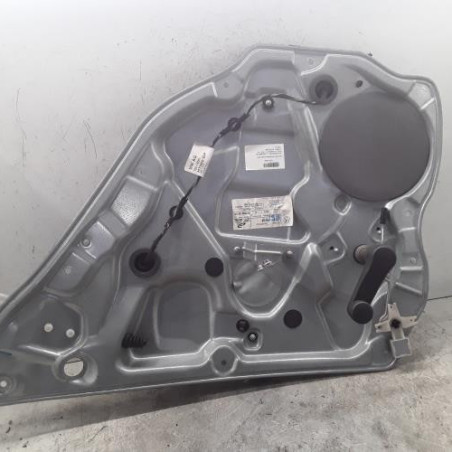 Leve vitre mecanique arriere droit VOLKSWAGEN POLO 4 Photo n°1