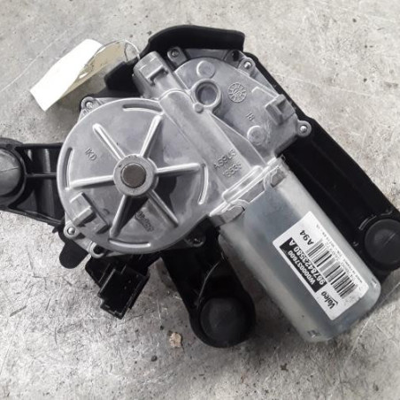 Moteur essuie glace arriere PEUGEOT 2008 1