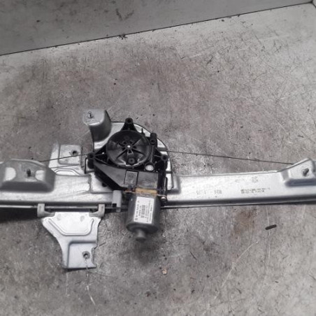 Leve vitre electrique avant droit PEUGEOT 2008 1 Photo n°1