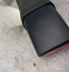 Attache ceinture arriere droit SUZUKI SWIFT 4 Photo n°3