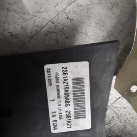 Serrure avant gauche FORD FIESTA 5