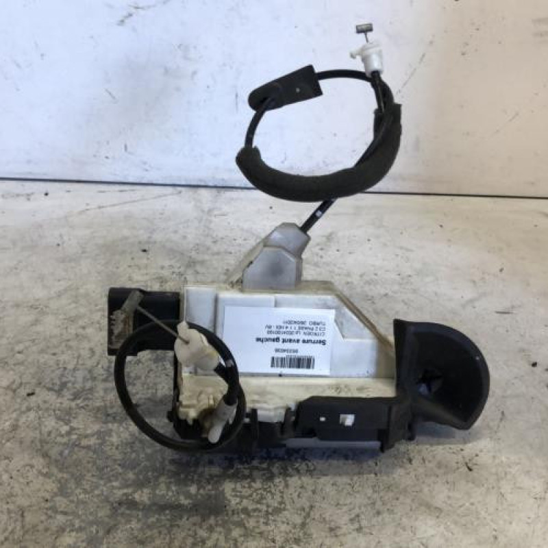 Serrure avant gauche CITROEN C3 2 Serrure avant gauche CITROEN C3 2