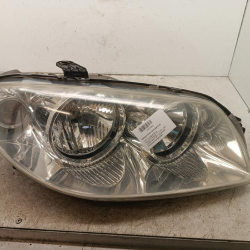 Optique avant principal droit (feux)(phare) FIAT PUNTO 2
