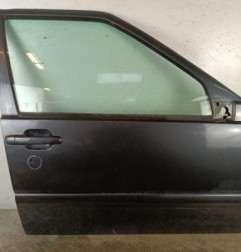 Porte avant droit VOLVO V 70 1 Photo n°1