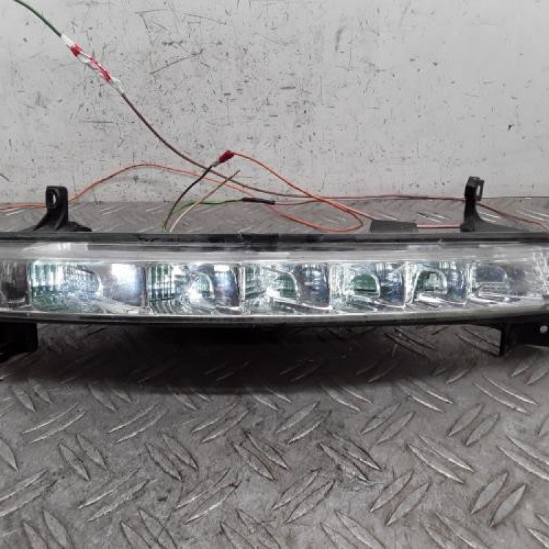 Feu diurne avant gauche CITROEN C4 PICASSO 1