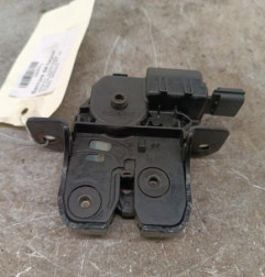 Serrure de hayon RENAULT CLIO 4