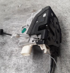 Serrure avant droit VOLKSWAGEN PASSAT 6
