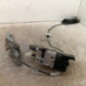 Serrure avant gauche PEUGEOT 208 1