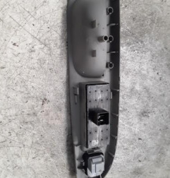 Interrupteur de leve vitre avant gauche VOLKSWAGEN PASSAT 5