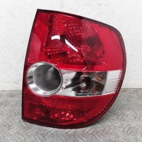 Feu arriere principal droit (feux) VOLKSWAGEN FOX Photo n°1