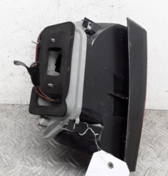 Feu arriere principal droit (feux) VOLKSWAGEN FOX Photo n°3